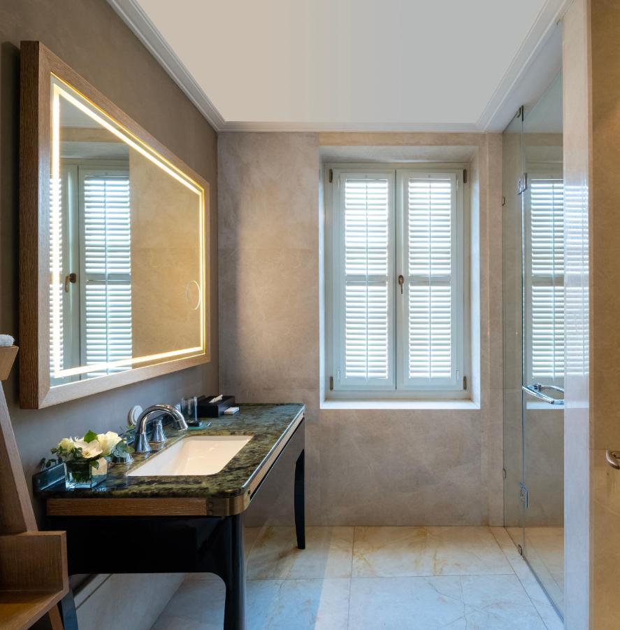 10 Karakoy Hotel Istanbul Ngoại thất bức ảnh Bathroom