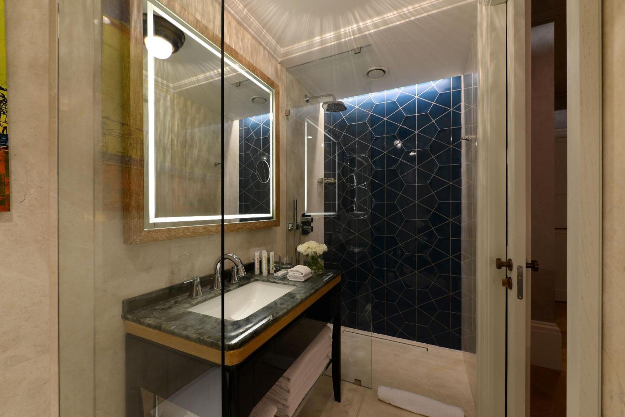 10 Karakoy Hotel Istanbul Ngoại thất bức ảnh
