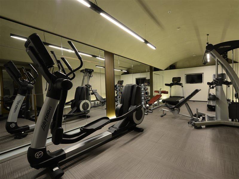 10 Karakoy Hotel Istanbul Ngoại thất bức ảnh The gym at the hotel