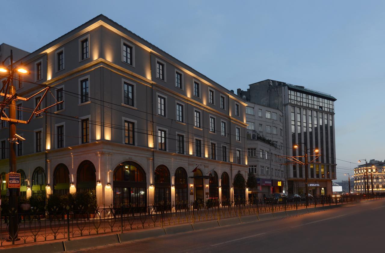 10 Karakoy Hotel Istanbul Ngoại thất bức ảnh The hotel at night