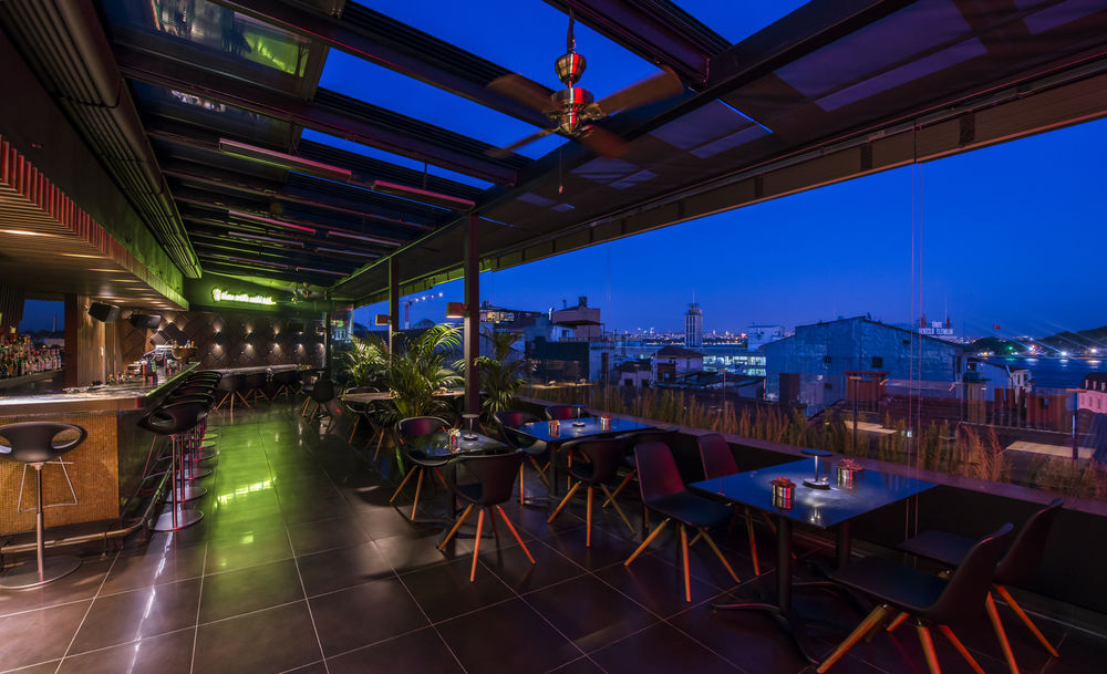 10 Karakoy Hotel Istanbul Ngoại thất bức ảnh Sky Bar